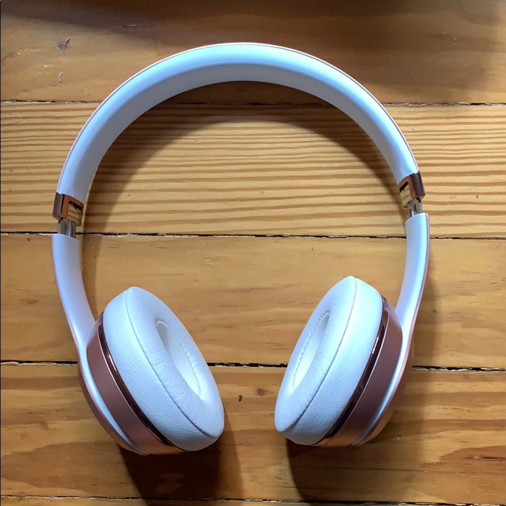 Beats Wireless Solo 3 Headphones